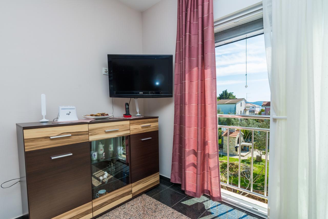 Apartmani Bepo Sveti Filip i Jakov Exteriér fotografie
